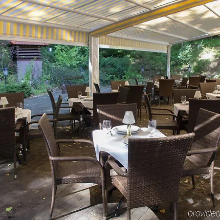 Отель Opera Сопот