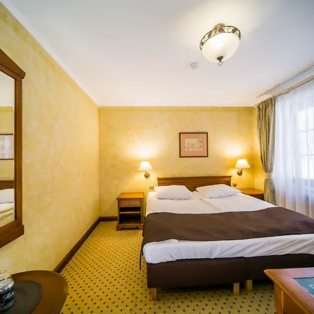 Opera 3* Sopot