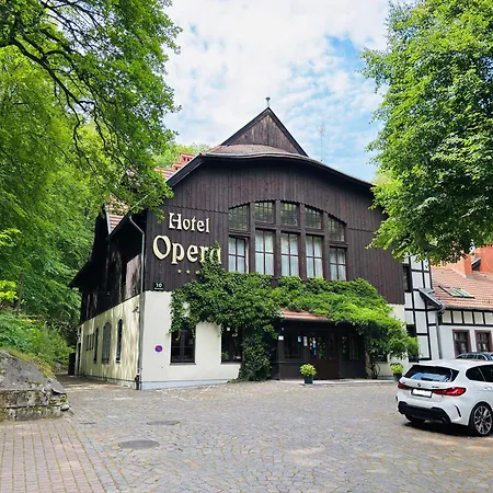 Szálloda Opera
