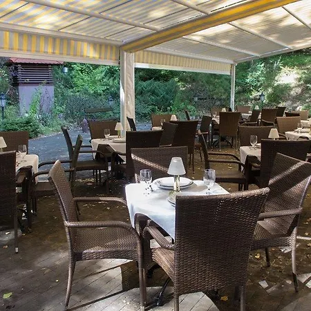 Hotel Opera 3*