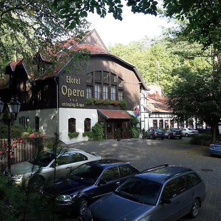 Opera 3* Sopot